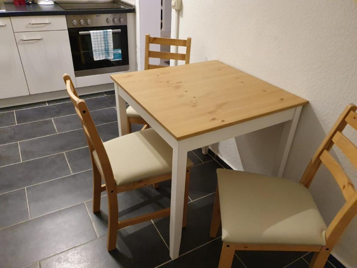 Monteurwohnung Fuer 6 Personen In Lipsia Esterno foto